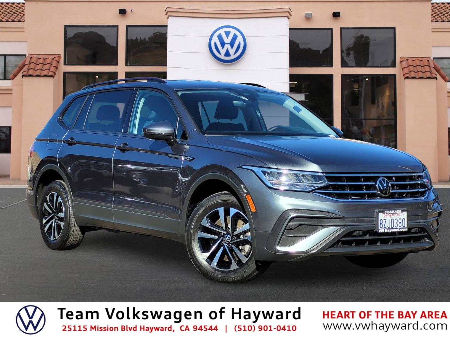 VOLKSWAGEN TIGUAN 4MOTION 2022 3VV0B7AX6NM036750 image